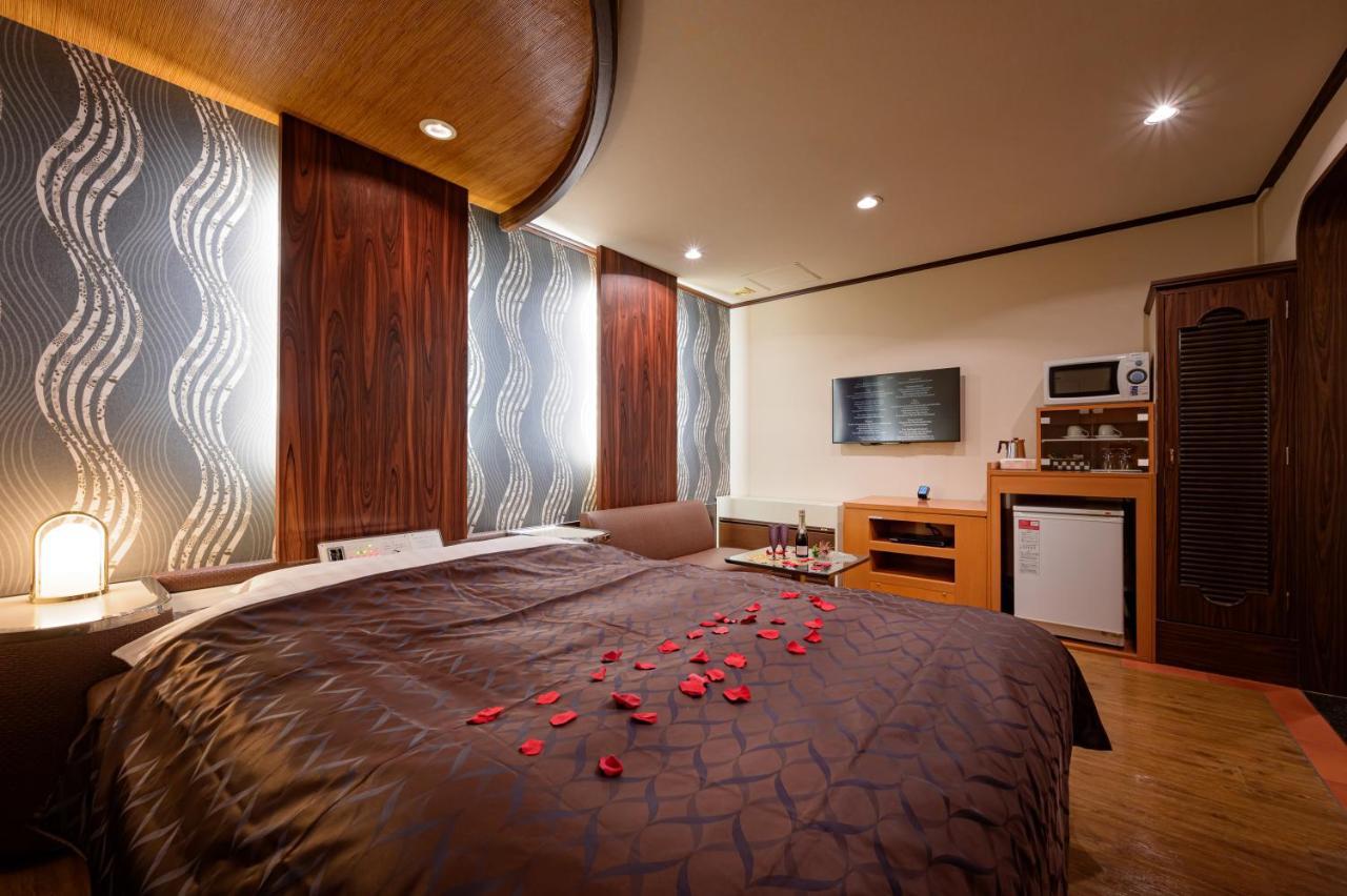 Hotel Metro (Adults Only) Yokohama  Buitenkant foto
